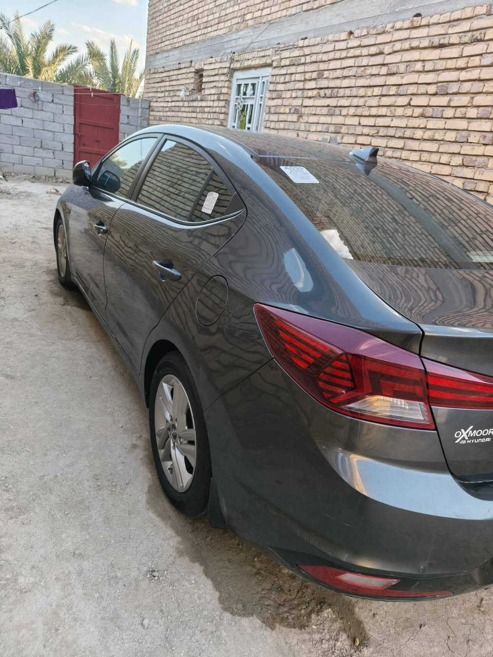 السلام عليكم 
النترا 2020 معوقين بصره محرك2000 گير AT السياره جديده وجاهزه محرك كير حداديه تبريد عند جناي حادثها جاملغ وبنيد وبيها رشات صبغ  مراوس بأوبتيما او سوناتا موديل 18وفوك  السعر 110 مكلف بالنشر للاستفسار اتصال او واتساب مكاني ناصريه سوق الشيوخ 
‏‪***********
