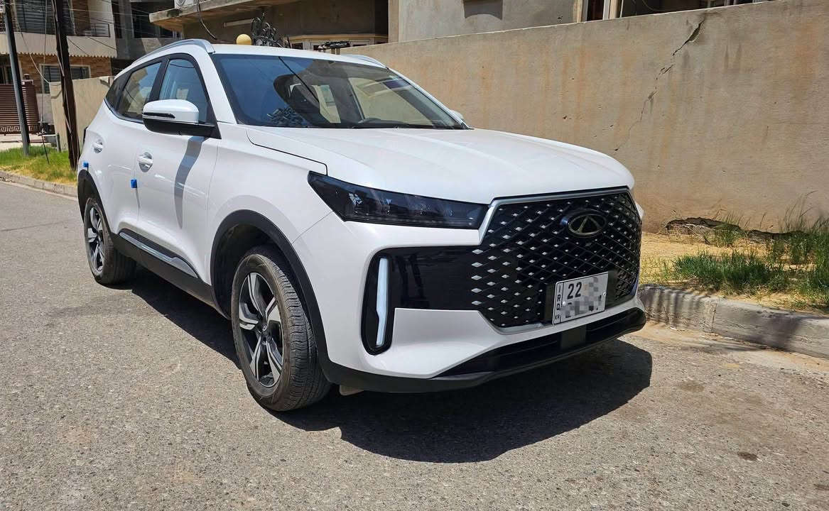 🔥 وصلت الفرصة اللي الكل ينتظرها! 🔥

🚘 تيكو 4 موديل 2025 | فئة Comfort | الشكل الجديد
🤍 اللون الأبيض الأنيق
📍 السيارة موجودة في الموصل
🚗 ماشية 6,000 كم فقط (قابل للزيادة).

💰 السعر مفاجأة ومناسب جداً!
📩 اكتب (تم) في التعليقات وسيصلك السعر مباشرة على الخاص.

✨ المواصفات:
✅ بصمة دخول وتشغيل
✅ تشغيل المحرك عن بُعد
✅ محرك 1.5 DOHC الاقتصادي والقوي
✅ ناقل حركة ZF ألماني
✅ شاشة لمس كبيرة تفاعلية
✅ كاميرا خلفية
✅ حساسات خلفية
✅ زجاج كهربائي
✅ مقاعد بطابع رياضي
✅ مصابيح LED مع LED نهاري
✅ نظام ABS
✅ نظام الثبات الإلكتروني (ESP)
✅ نظام مانع الانزلاق (Traction Control)
✅ تحكم كامل من المقود
✅ تحكم لمسي بالمكيف وبقية الدكم بيانو 
✅️مواصفات كثيرة . كار بلي .ناطق ذكي .صوت عربي 

🛡️ ضمان حقيقي لمدة 6 سنوات مع مراكز خدمة وفروع في جميع محافظات العراق.

⭐ سيارة حديثة، مواصفاتها كاملة، جاهزة للاستعمال ولا تحتاج أي مصروف.

السعر على الخاص. ه📩


**إذا كنت صاحب هذا الإعلان وتريد حذفه لأي سبب، رجاءا أرسل رسالة إلى الدعم الفني**