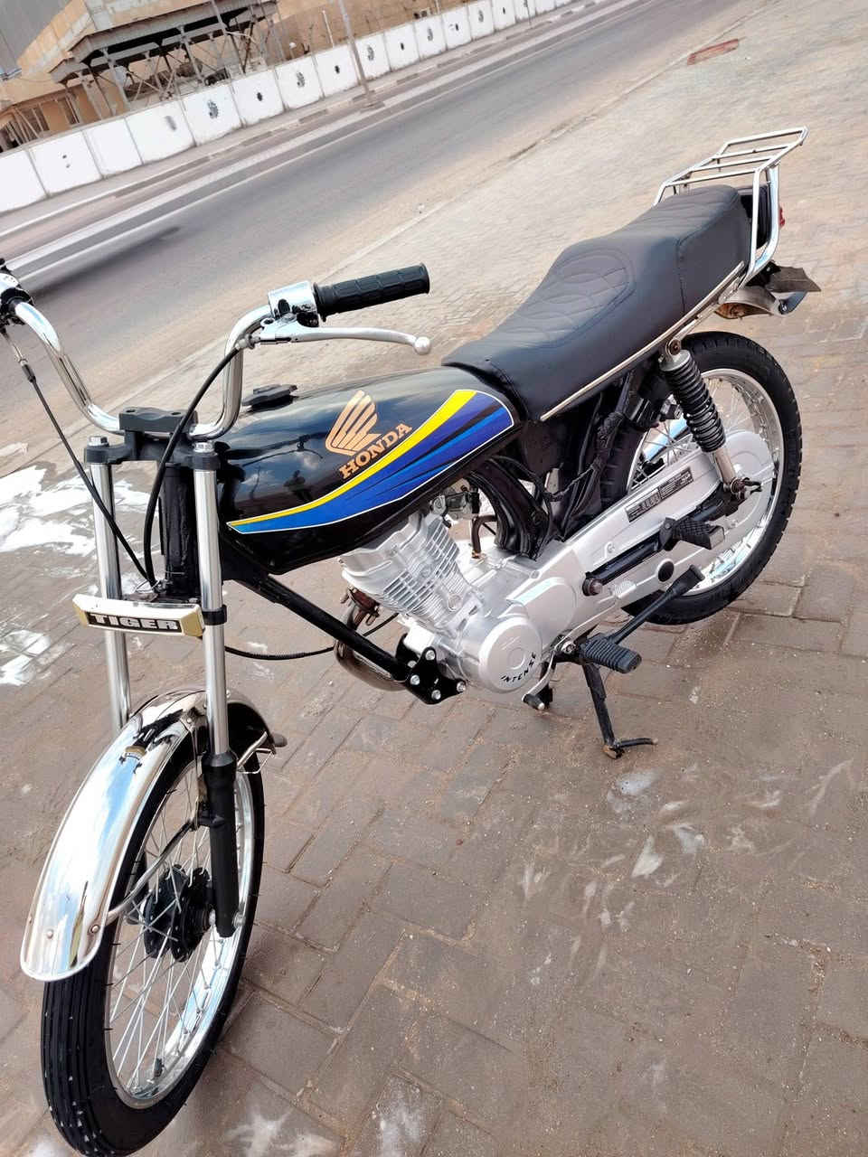 أنتنس2023 مكفوله شاصي 2021 رقم وسنويه للأستفسار ***********
