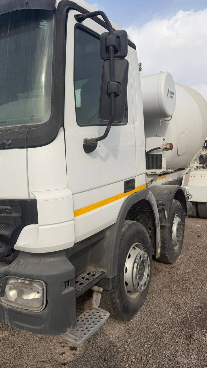 السلام عليكم للبيع سياره اكتروز خباطه  مديل 2006 جدر عشر متر مكعب كير عادي 
باقي التفاصيل اتصل ***********
