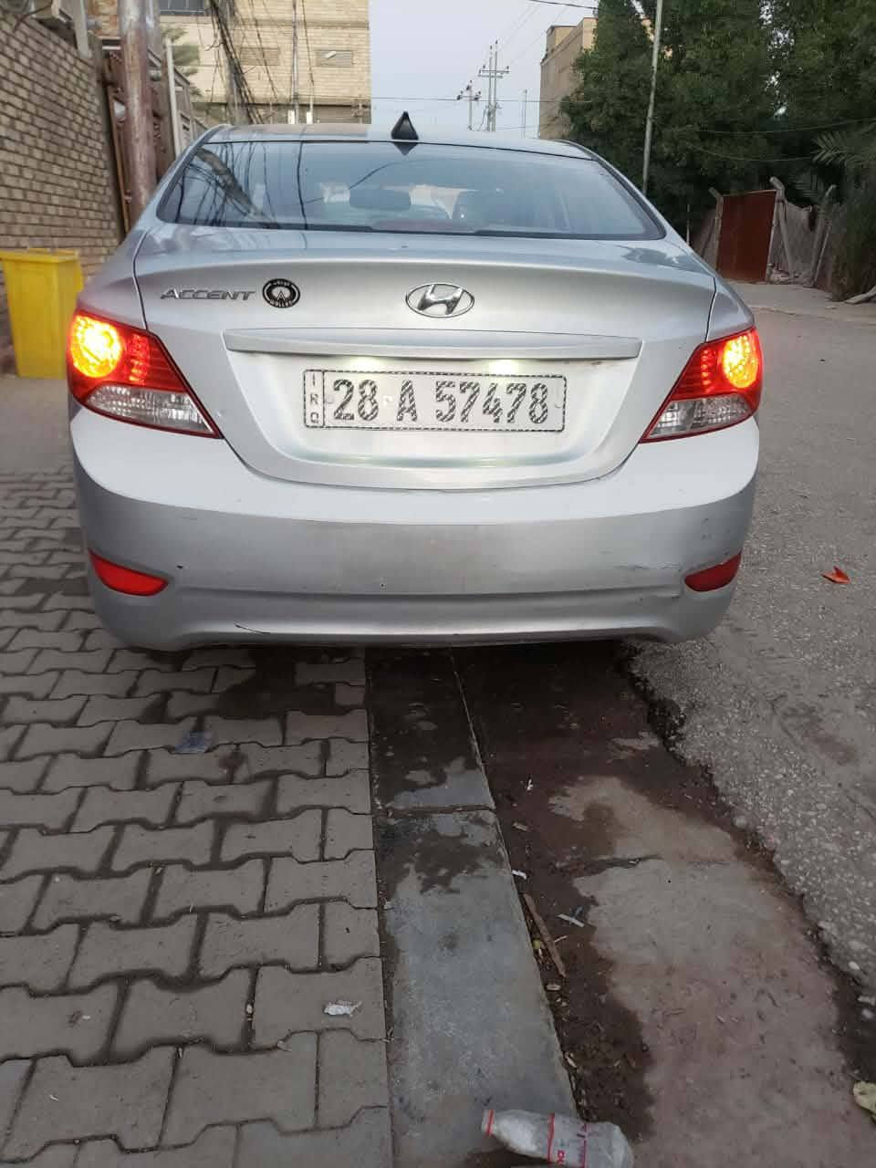 السلام عليكم
اكسنت موديل 2015
َمكينه 1600  خليجي
السياره جديده جاهره كير مكينه حاويه
حداديه جاهزه من كلشي
رقم انكليزي نجف جديد
السنويه لل2029
مكانه نجف
السعر 85
بيه قطعتين رش بدون حادث 
***********
