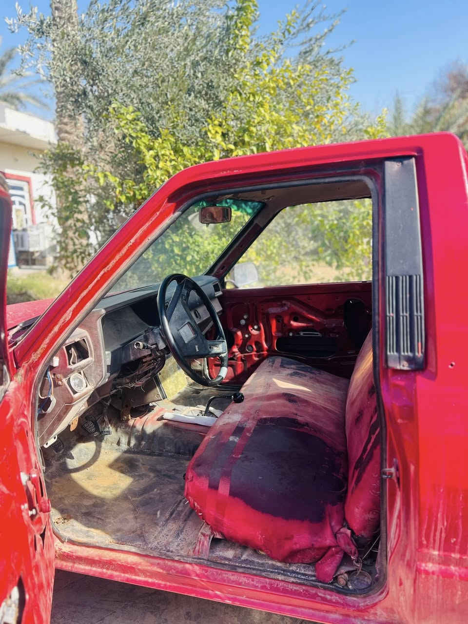 بيكم البيع ٨٥رقم ديالى العنوان واسط الحفريه السعر ٢٠وبيهه مجال ***********
