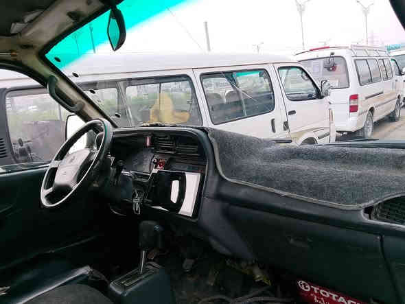 اسلام عليكم هايس قديم للبيع مديل
2007 مكينه محوره ثنين او نص ياباني او كير اوته ماتيك 
كهربائيات شغاله كله امداور ثاني يوم 
رقم شمالي 
***********
مامتواجد عله الفيس 
سعره 70او بيه مجال علمن السياره ماعليه غرامات 
مصفره من كلش عنوان كربلاء حي سيف سعد
