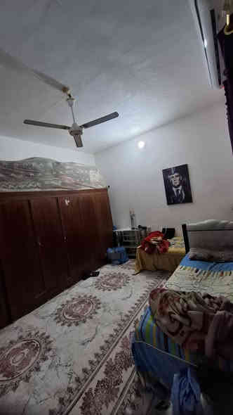 السلام عليكم دار زراعي للبيع.بي وصل تطويب
المساحه 120 
البناء غرفتين و صاله وديوانيه وصحيات ومطبخ
البناء بلوك كهربائي  مع شياش نضيف ومرتب مابي نقص
 العنوان زديناويه نهايه شارع صفي الدين قرب مجمع حسن يبعد عن التبليط 15 متر 
بي معامله طابو
السعر  65 وبي مجال
للاستفسار ***********
