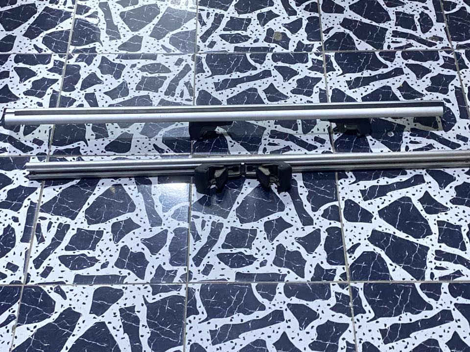 السلام عليكم عندي ذني  غراض كيا سبورتنج ٢٠١٨
١-جادر سياره 
٢- مازده اليسار بس الاذاين مالته مكسوره 
٣- مساطر قماره اصليه هنه و قفالتهن 
رايدهن ب ١٠٠ ألف 
بغداد - حي اور 
***********
