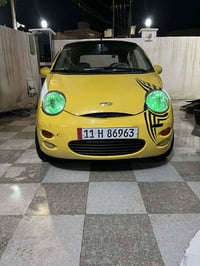 QQ 2011كير عادي لون اصفر بلادي من الشركه تبريد تدفئه بدون اي نقص سنويه...