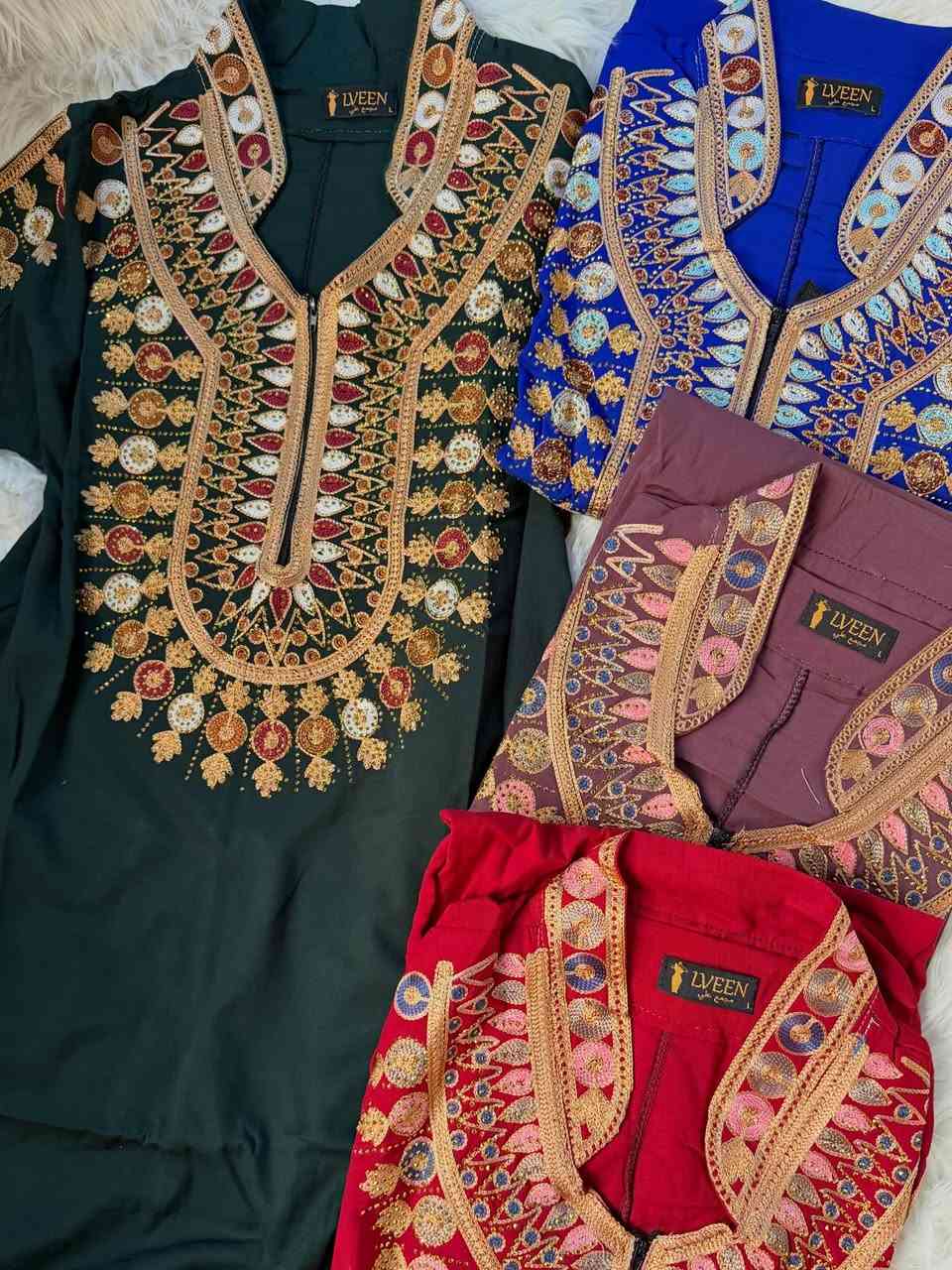 ⁨ كشخه بنات ✨🌙
توفرت الكلابية الرمضانية الفخمة 🤍

🔹 قماش كشمير درجة أولى
🔹 السعر: 18
🔹 القياسات: L – XL – XXL
🔹 متوفر 4 ألوان مميزة

خفيفة، مرتبة، وتجنن للسهرات واللمة الرمضانية 🌙✨
للحجز راسلونا دايركت قبل لا تخلص الكمية 💌

#رمضان #كلابية_رمضانية #كشمير #موضة #اكسبلور⁩


**إذا كنت صاحب هذا الإعلان وتريد حذفه لأي سبب، رجاءا أرسل رسالة إلى الدعم الفني**