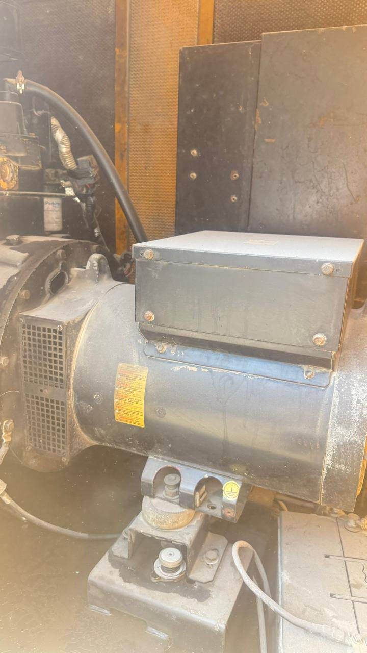 مولده جوندير 38KV كاتم 100%3بستم المولد مال بيت جاهزه للتشغيل للإستفسار *********** السعر 35 ورقه وبيهه مجال جدا قليل
