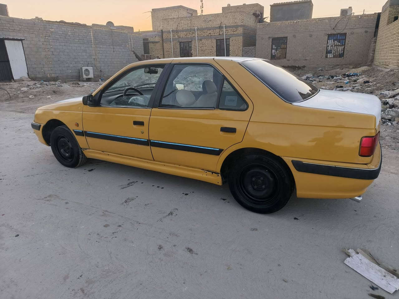 سلام عليكم بيجو بارص موديل 2013 رقم بصره تحويل سياره جاهزه لا ضربه ولا خياس ولا تبديل بيه بيه رشات كلش بصيطه يعني تصليحات خياسات بصيطه كلش كير ومكينه كير من الله حداده حلوه تخم تاير جديد بيه نواقصه كلش بصيطات ماينعدن  يعني تصليحن مايعبر حته 50 الف خوان هاي صور سياره اليوم العصر مصوره الله يشهد وعندي مقطع فديو مصوره داخل وخارج شرح كامل هاذه كلشي مكان سياره ناصريه طريق جبايش ناصريه سعره 26 ورقه ويدلل الشراي هاذه رقم صاحب سياره ‏‪***********‬‏
