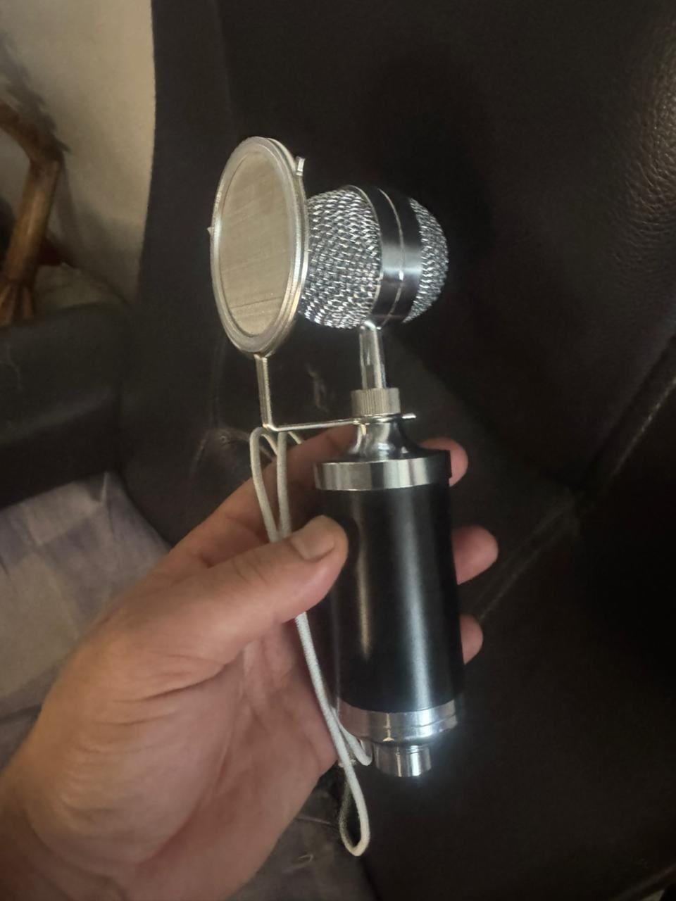 كلشي بسعره السلام عليكم اي استفسار ع خاص وهذا رقمي *********** مكاني بغداد الكرخ
