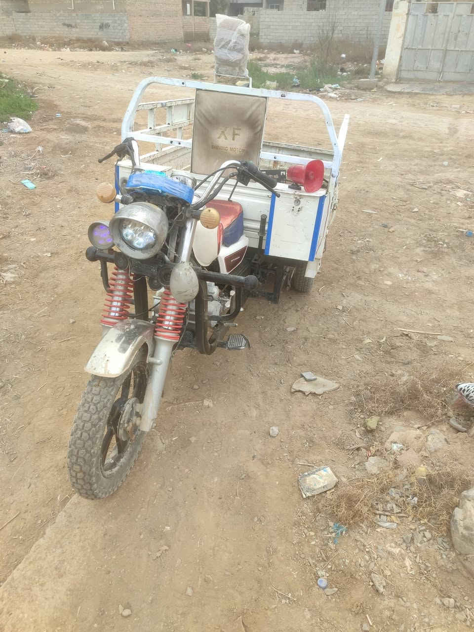 ستوتة موديل 18 مكاني بعقوبه الرحمه السعر 1150 بيهة باج برقبة  ***********
