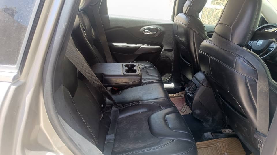 جيب مديل ١٩ محرك جديد منضومه ماي ولف وراديتر وبرمجه وماي كله جديد حماوه ماتعبر ٩٥ حداده منفوضه كلهه محرك ٦ بيهه سعر ١١٨ وبيهه مجال للشراي رقم *********** البصرة, العراق
