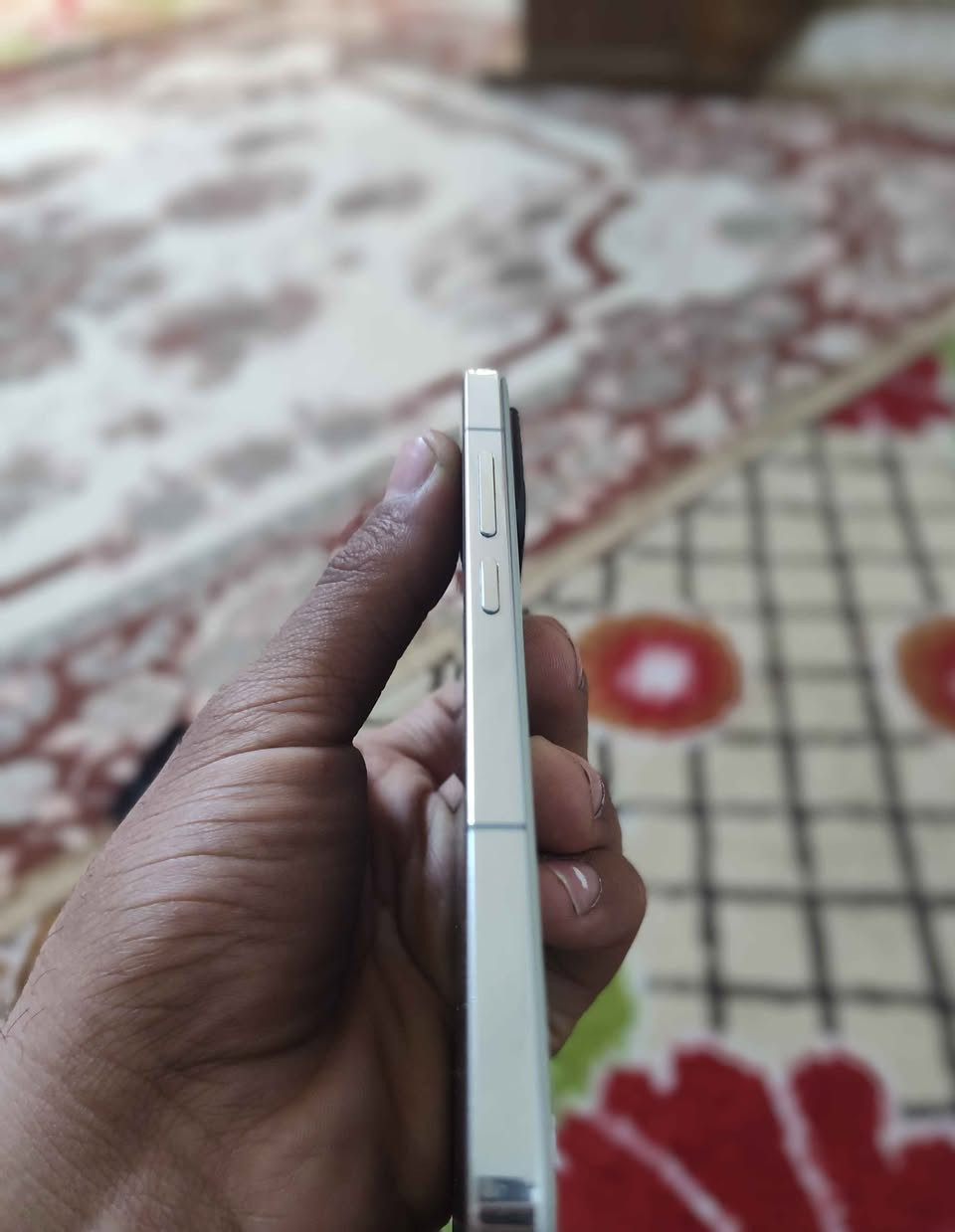 سلام علیکم

Mi 13 5g

12 ذاکره 256 رام

sn 8 gen 2 معالج

بيجي 120 فريم

الجهاز نظافه 93

شاشه سوبر اموليد 120 هيرتز

نسخة عالميه اندرويد 16 دبل شريحة

كاميرات شكاكيه من لايكه

فيديو 8K

مكفول من كلشي وتر بروف

بدون ملحقات فقط جهاز وكفر

عنواني بغداد مدينة الصدر 

هذا رقمي *********** بغداد, العراق
