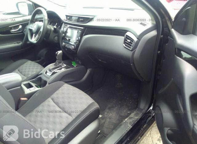 Nissan Rogue Sport SV 2020 دەبل ئەکسل
فولمواسەفات بەس سلایت نیە پێشو پشت کەپسە  گیرو مەکینە بە شەرتە ٨٧٠٠٠ رۆشتیە هیج ئایرباگی نەتەقیە هەموو بە شەرت بۆ زانیاری زیاتر وەتسئەپ
*********** أربيل, العراق
