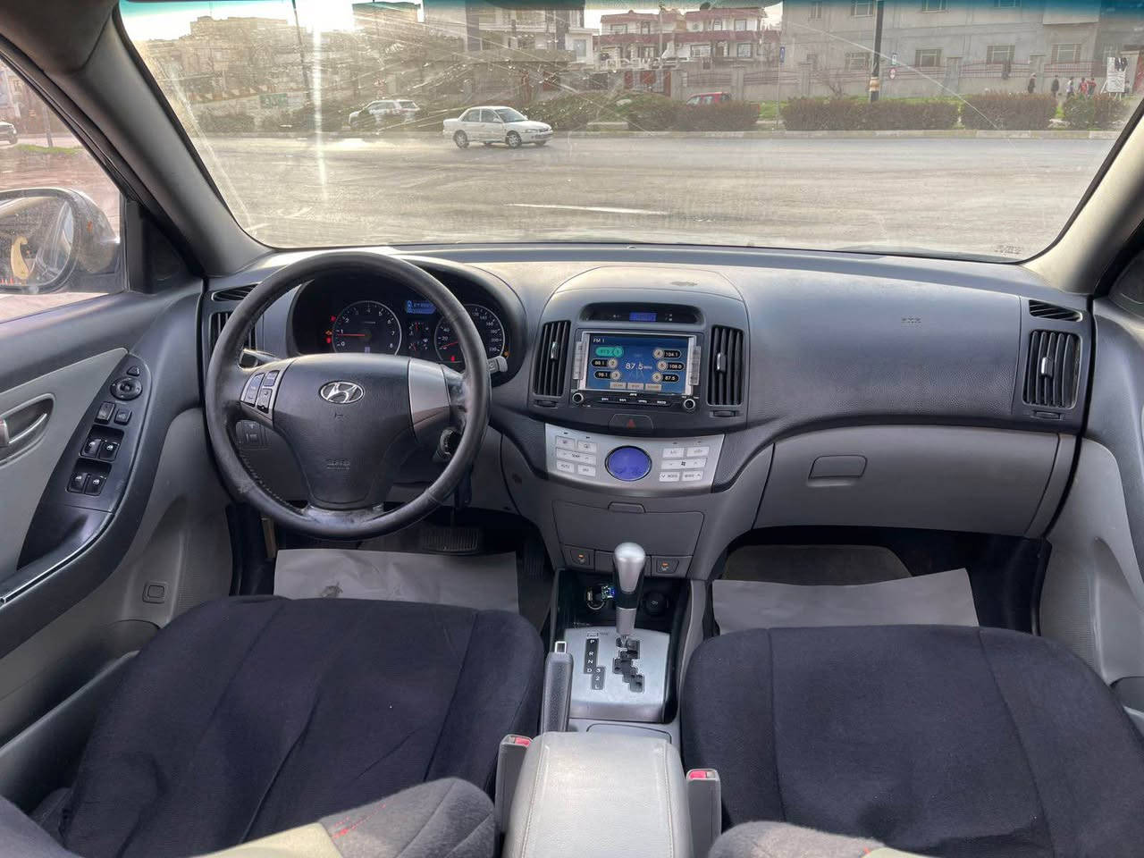 ئاڤانتی 2010
گێر ومەکینە و کارەبایی کامل بەشەرت فول ماسەفاتە بەس سلایت نیە گیچ وەنەوشە + لایت رەش + بگ لایت لیزەری+شاشەیە +کامیرەیە +حاسەیە +دەبل ئیکۆیە +ئاوینە ئیشارەت .بێ داعم و لێدراو کەڤەر بەشەرت  .کەکامل  مەسرەف کراوە و بێ مەسرەفە 
٤٩$ 
 ژ.م *********** رانية, السليمانية
