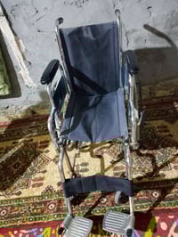 عربانة • ذوي الاحتياجات • حجم صغير