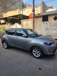 صول 2023 LX  وارد امريكي حادث فقط جاملغ الايمن  ايرباك بردة فقط وجاملغ...