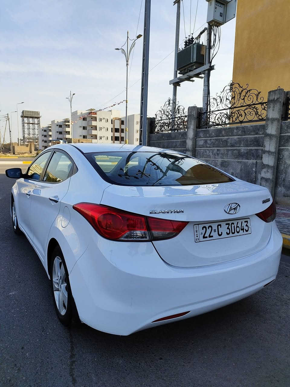 سلام عليكم البيع النتره خليجي  موديل 2013 رقم اربيل  الدوالي تحويل وكاله اني حاضر. بيه فقط بنيد صبغ اثر تكشير باقي سياره مكفوال كير محرك مكفوال حجم المحرك 1600
+موصفات السياره تحكم جهتين مري شفط + شاره
شاشه+كامره خلفيه.
 السياره كربلاء
وقم الهاتف ***********

***********
