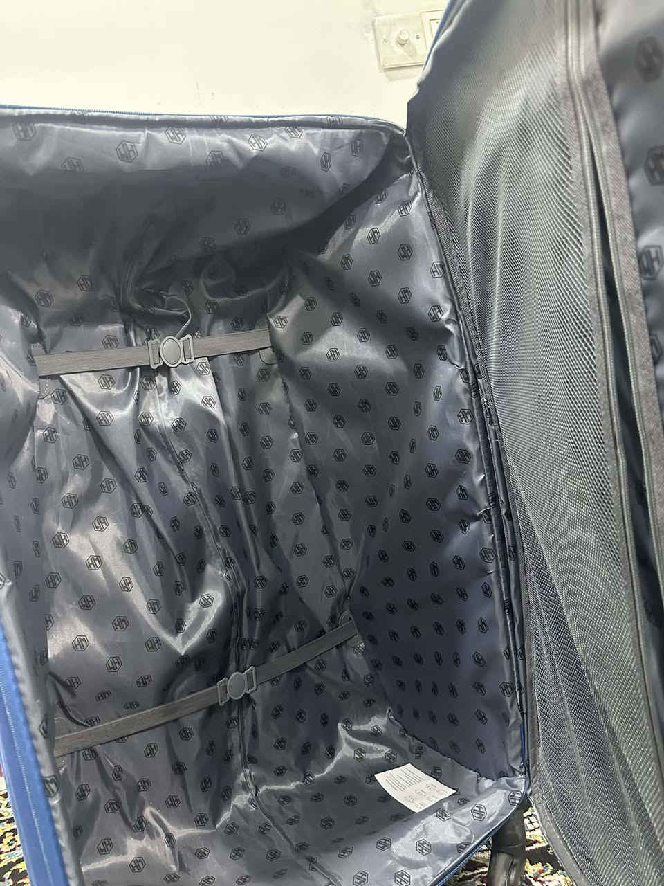 ئەم جانتایە بۆ فرۆشتن قیاسی گەورەیە بەکار ناهاتوە  

٢٥هەزار هەلەبجەی شهید .

تۆش جیت هەیە بنئرە بۆت دەفرۆشم


**إذا كنت صاحب هذا الإعلان وتريد حذفه لأي سبب، رجاءا أرسل رسالة إلى الدعم الفني**