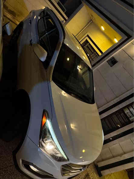 سنتافيا ٢٠١٧ وارد امريكي ٢٤٠٠ ماشيه ٤١ ميل 
سيارة بيت مكفوله من كلشي وبدون نواقص عدا ضرر امريكا دعاميه خلفيه وشويه من قبق الصندوك بدون دواخل ايرباكات سليمه اني المستورد واني المعمر خير من الله 
داخل لونين رصاصي واسود 
شاشة carplay بلاد
مانع انزلاق 
انحدار 
خمس انظمة قياده 
برده صندوق خلفيه 
تبريد قطعتين 
سبير منازل السياره مكفوله وع الضمان السونر وين متريد 
السعر ١٨٠ وبيهه مجال 
احمد *********** بغداد
