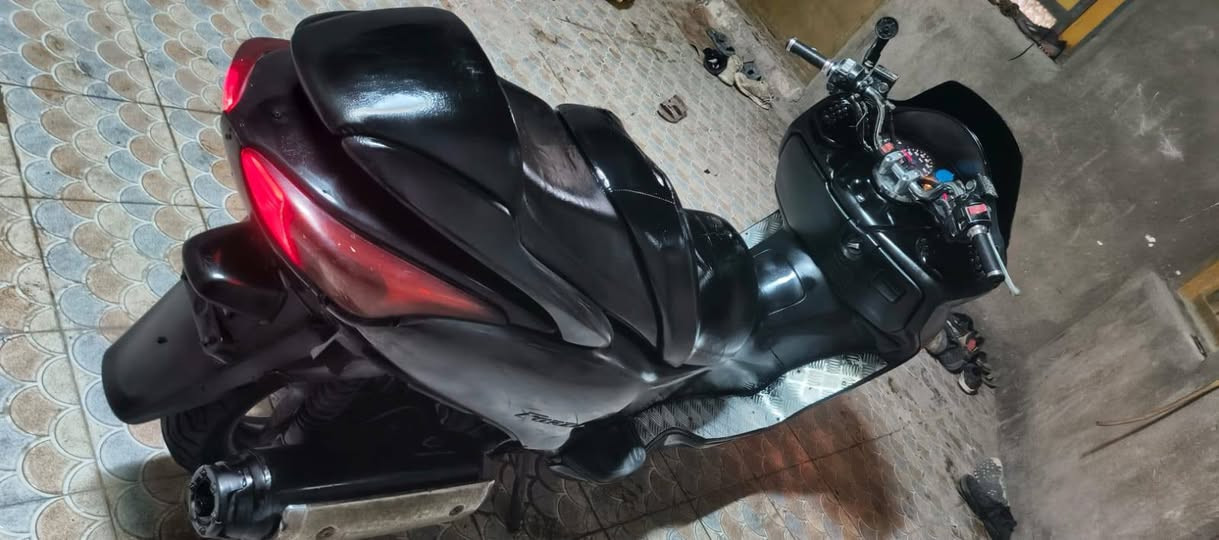 دراجه فورزه 0 8 دراجه شلعه ومعدل مكفوله من كلشي مابيه اي نقص كهربائياته كله شغاله وكامله  السعر 700وبيه مجال مكاني البصرة أبو خصيب 
رقم الهاتف *********** شراي يراسلني عل رقم
