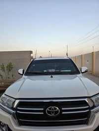 لاندكروز 2011 محدثه بالكامل 2021 مصفحة بانزين مراوس حسب القناعه 077161...