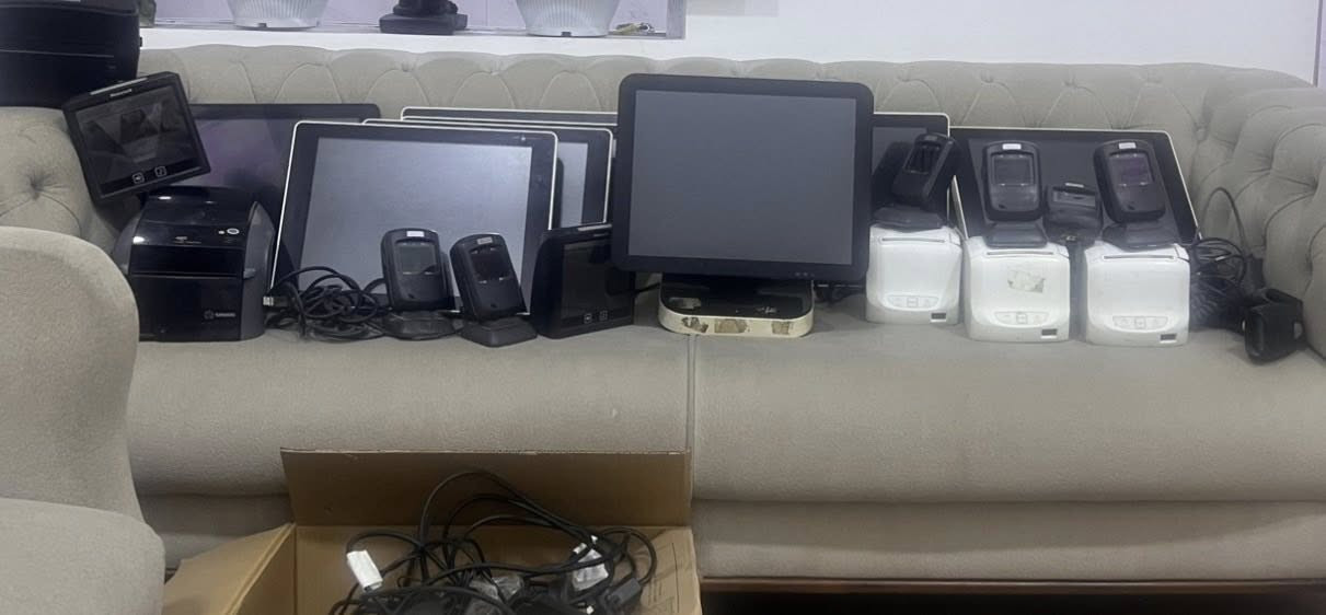 مكلف بالنشر صاحب البضاعه عزل الاسواق ويريد يبيعهم كلهم الي معروض بالصور وشرط الفحص يعني الشراي يروح يفحصهم ويتفق ع السعر


**إذا كنت صاحب هذا الإعلان وتريد حذفه لأي سبب، رجاءا أرسل رسالة إلى الدعم الفني**
