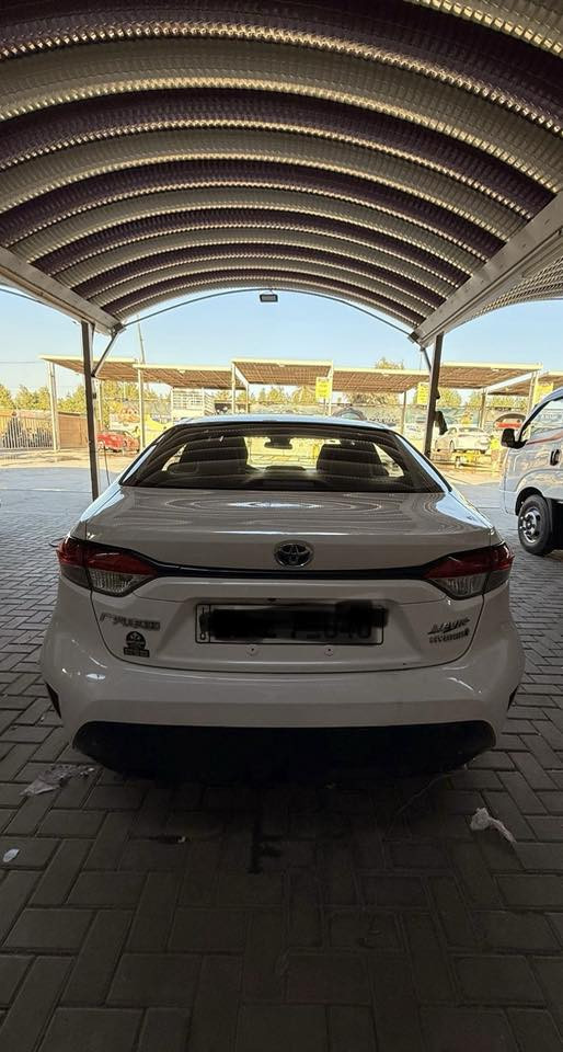 السلام عليكم
كورلا 2024 هايبرد فول 

ما بيها اي نقص ماشيه 32 

وبيها طخه موضحه بل دعاميه الورا 

والباب موضحات بل صور ممسويهن اصلاً 

رقم بغداد للبيع ب 150 وبيها مجال للشراي 

رقم *********** للتواصل واتساب
