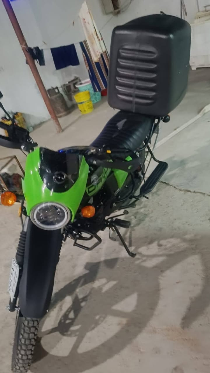 سلام عليكم دراجه دايوان موديل 2025 بعدها جديده رقم اربيل تحويل بنفس اليوم مراوس سياره سمند حسب القناعه  *********** مكان بغداد
