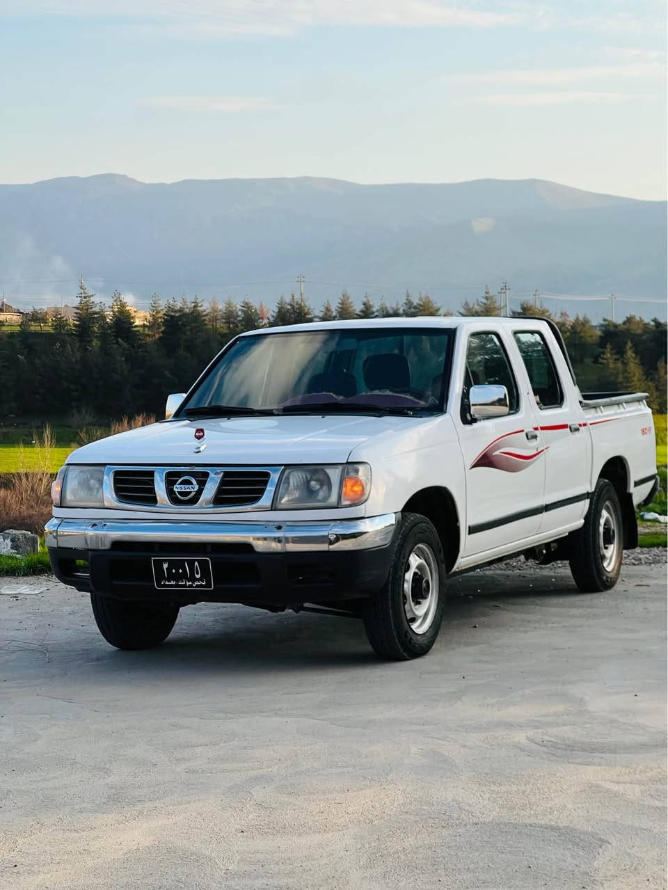 بسم اللە ماشااللە
بەلاش بەلاش خوار هەموو بازار ساخ ساخ 
***********
نیسان پیکاب ٢٠٠٢ ئیستراد خاس سەیارەکە لە مەزاد فرۆشاوە وەرەقەی مەزادی لەگەلە ناو سور ناو داژبۆرد و بەرە دەرگای لۆکە جام کارەبا مەکینە بەخ  بەنزین زۆر کەم سەرف دەکا دەبڵ گێچ و ABS تەبریت لەسەر سویچ گەرمی و کارەبایاتی هەموی بە شەرتە شاشە ئایپاد جی بێ ئێڵ هەموو گیانی بیلادییە گێڕ و مەکینە و ئەکسلی بە شەرتە دەحم و لێ دراو وەرگاراو بە شەرتە سەیارەکە پەمپ کراوە بۆ جوانی چوار تایەی سفری بۆ بەستراوە زۆر توند و تۆڵە بێ مەسروفە 
سحرەکەی خوار هەموو بازارە تەنها ٥٥ گەلا
*********** ڤایبەر و واتس ئەپ بشدار, السليمانية
