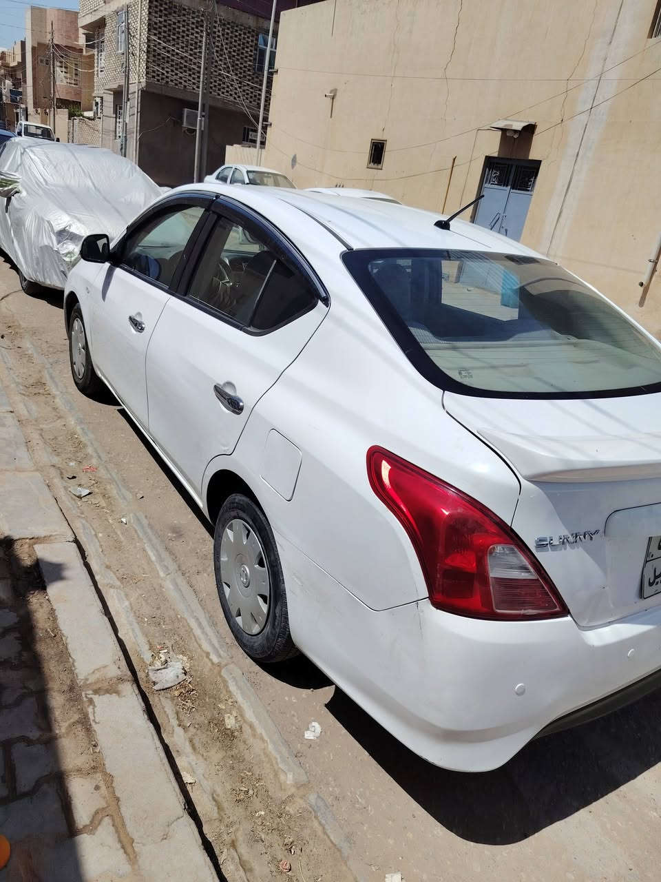 نيسان صني للبيع 
2019 ماشيه 130 الف 
مكفوله من الصبغ والتبديل فقط بارد
للتواصل على الرقم ***********
السعر 95 وبي مجال
