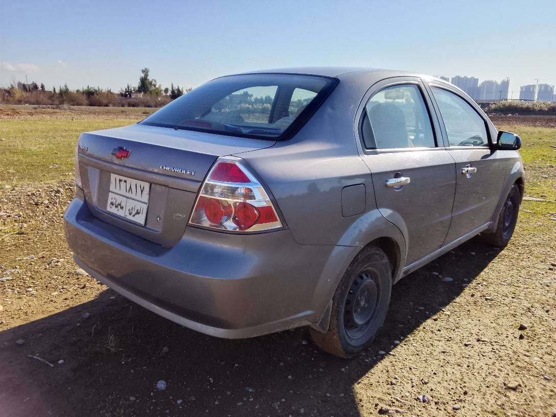 افيو ٢٠١٠ بي بوياغ
گير عاديه 
ناوزه رده
مه كينه گه وره 
گيرومه كينه ته بريد به شه رته 
به ناوي خؤمه 
ته بريد له سه ر سوج ايش ده كات
زماره ي خاوه ني *********** ناوي محسنه 
تكايه تيل بؤ خاوه ني سه ياره بكه ن أربيل, العراق
