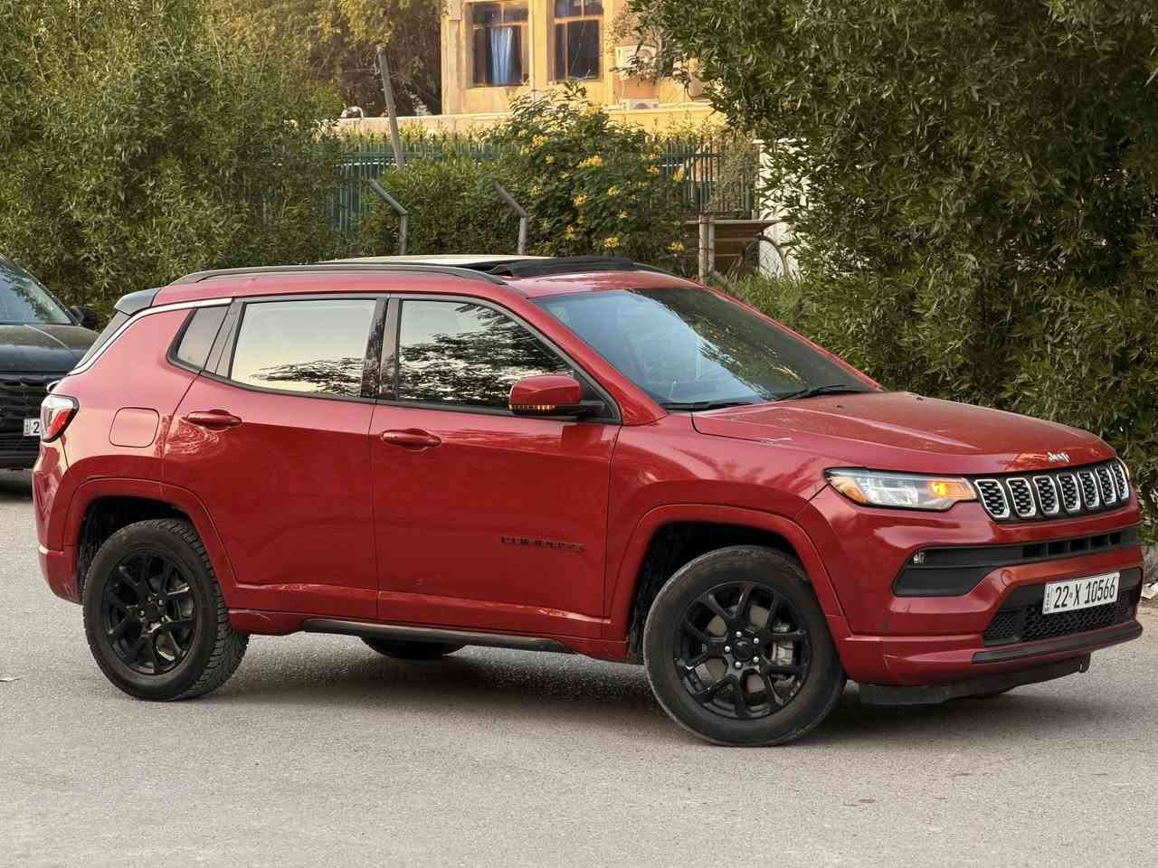 جيب كومباس ٢٠٢٢ 

•الرقم: اربيل

السعر 138

لون احمر 

ماشي ٢٢ الف ميل و قابل للزيادة 

•المواصفات : فول ١/١

▪️بصمة

▪️بانوراما

▪️المحرك: 2.4 (اربعة سلندر) مكفول

▪️لايتات زينون اصل مع حاجب LED مع كشافات دعامية زينون

رادار جانبيه 

كشافات ليليه 

فورويل 4X4

▪️كامرة خلفية 

▪️حساس خلفي

▪️حساسات ورادارات الاجتياز الجانبية
      (نقاط عمياء)

▪️كشنات السيارة جلد اسود اصل مطعم 

▪️تدفئة لكشنات المقدمة

▪️شاشة الدشبول حجم كبير

▪️تبريد قطعتين امامي وخلفي

▪️سايد بريك دكمة

▪️سستم صوت

▪️تحكم ستيرن جهتين بلوتوث وحاكية وكروس سرعة وتحكم صوت 

▪️نظام ABS مانع انزلاق

•الضرر: صبغ جاملغ وجنطه وبيه بارد بنيد وجاملغ  
مكفولة من الشاصي. رقم الشاصي بالصور 

 المكان بغداد زيونه  

الاتصال: ***********
