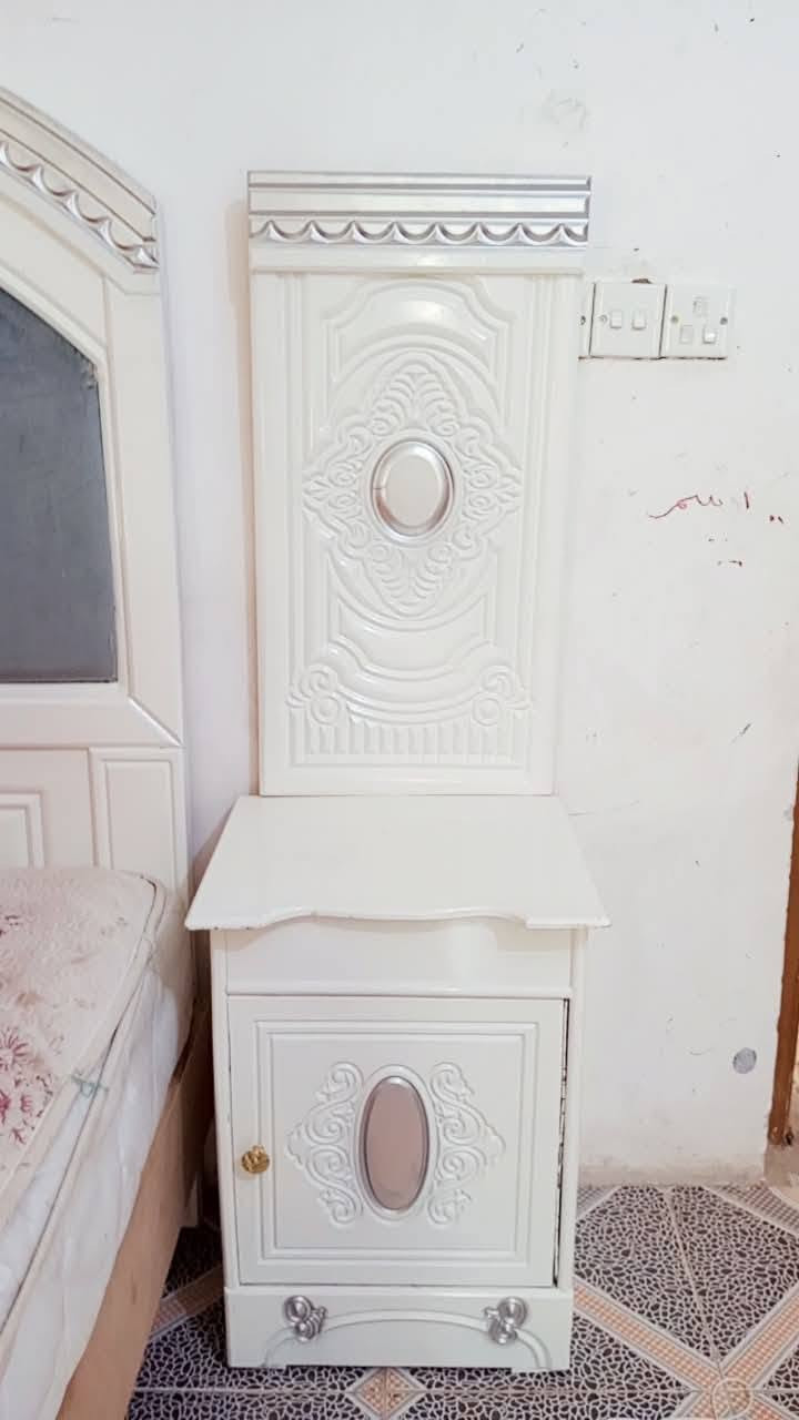 بيع مستعجل غرفه عراقي تصميم تركي جديده استخدام قليل مابيه اي ضرر سبب البيع الانتقال سعر700وبيه مجال عنوان كربلاء البوبيات متوفر فتح وشد ونقل بسعر مناسب


**إذا كنت صاحب هذا الإعلان وتريد حذفه لأي سبب، رجاءا أرسل رسالة إلى الدعم الفني**