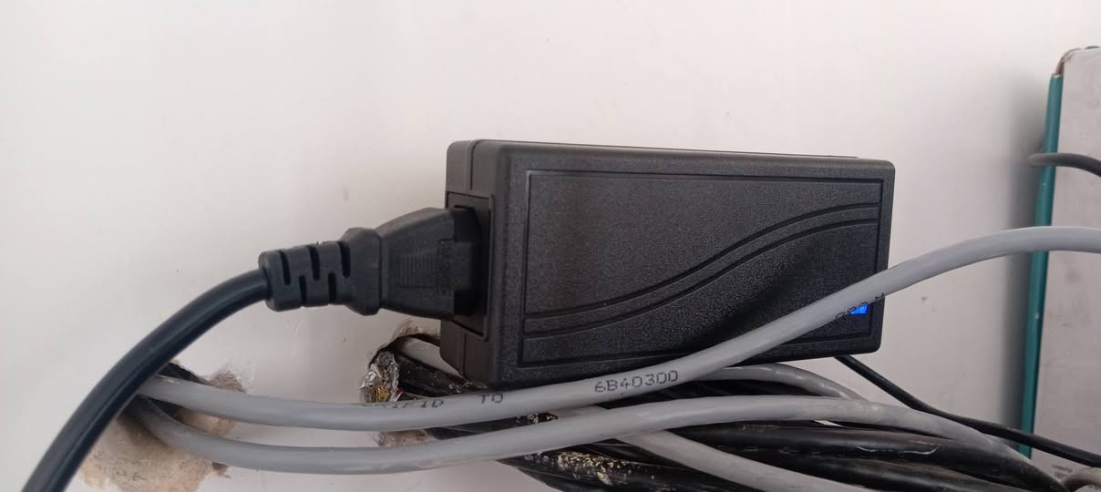 منظومه لاسلكيه للبيع
٢٥ واط اريل دخلي ٧ كيلو اريل خارجي ١٥ كيلو
محلقات اريل دخلي زاذ واير ١٠ متر اريل خارجي محوله كهرباء مكو توصيل
***********
سعر ١٥٠ الف بغداد البياع حي التراث
