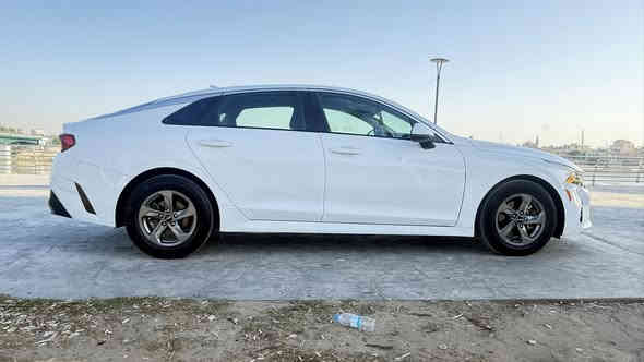 ‏سلام عليكم كي فايف مديل 23 السعر178
حادث السياره موضح بل صور جاملغ او باب صبغ تعديل مكانين بارد بدون داخل بدون ايرباك 
مكان السياره بغداد الكرخ***********
