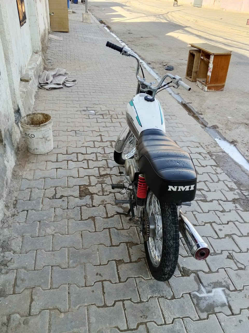 اربعه كير للبيع بيها تبخير
دراجه نضيفه مكينه ارشه الشراي يراسلني


**إذا كنت صاحب هذا الإعلان وتريد حذفه لأي سبب، رجاءا أرسل رسالة إلى الدعم الفني**