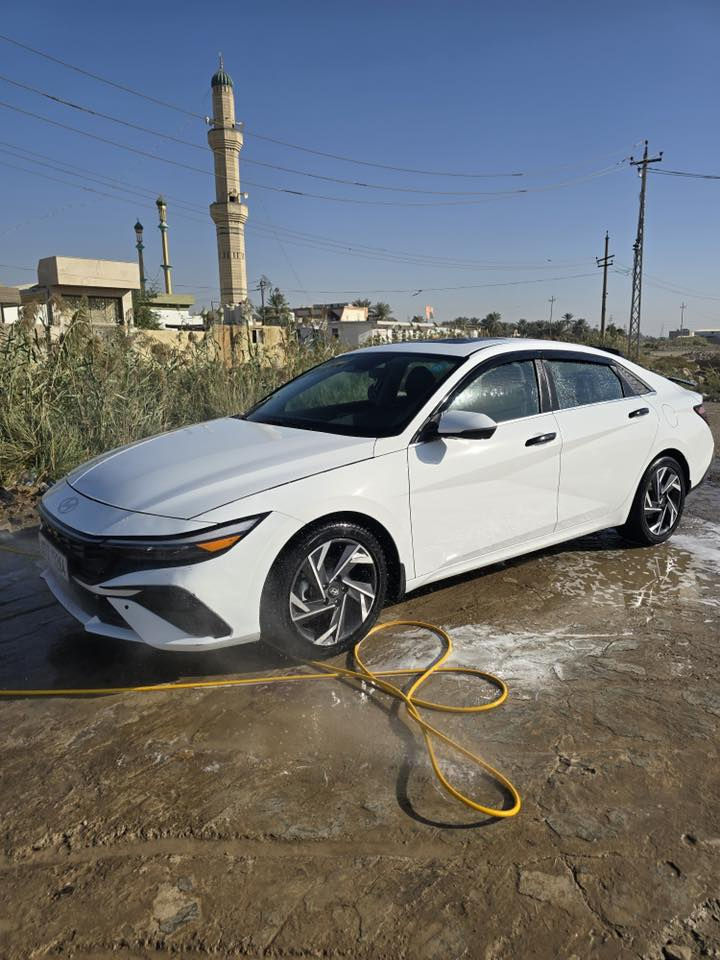 السلام عليكم
النترة ٢٠٢٥وارد كندة حدثهة بس بنيد هايبرد
بصمةتشغيل
بصمة ابواب
بصمة صندوق
فتحة
دخول ذكي
تشغيل عن بعد
شحن وايرليس 
تلث وضعيات قيادة
تبريد قطعتين 
سايد بريك دكمة
كشنات جلد
قيادة ذاتية
نقطة عمياء
توقف ذاتي
فول تحكمات 
اوامر صوتية 
كار بلي
اشاير بالمري
حساسات امامية خلفية
اوياهة بصمتين بلاديات 
ماشية ٥٣ الف كيلو
للبيع او مراوس حسب القناعة 
السعر ١٧٢
***********

السيارة بسمي تحويل ثاني يوم 
مكاني بغداد يم الجزيرة السياحية
