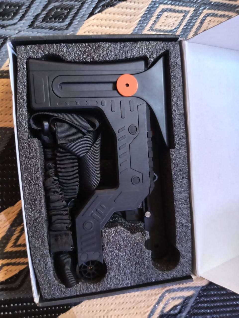 توفر اسلحه vr
ل كويست 2 و 3 و 3s
راسلني و تدلل ***********
