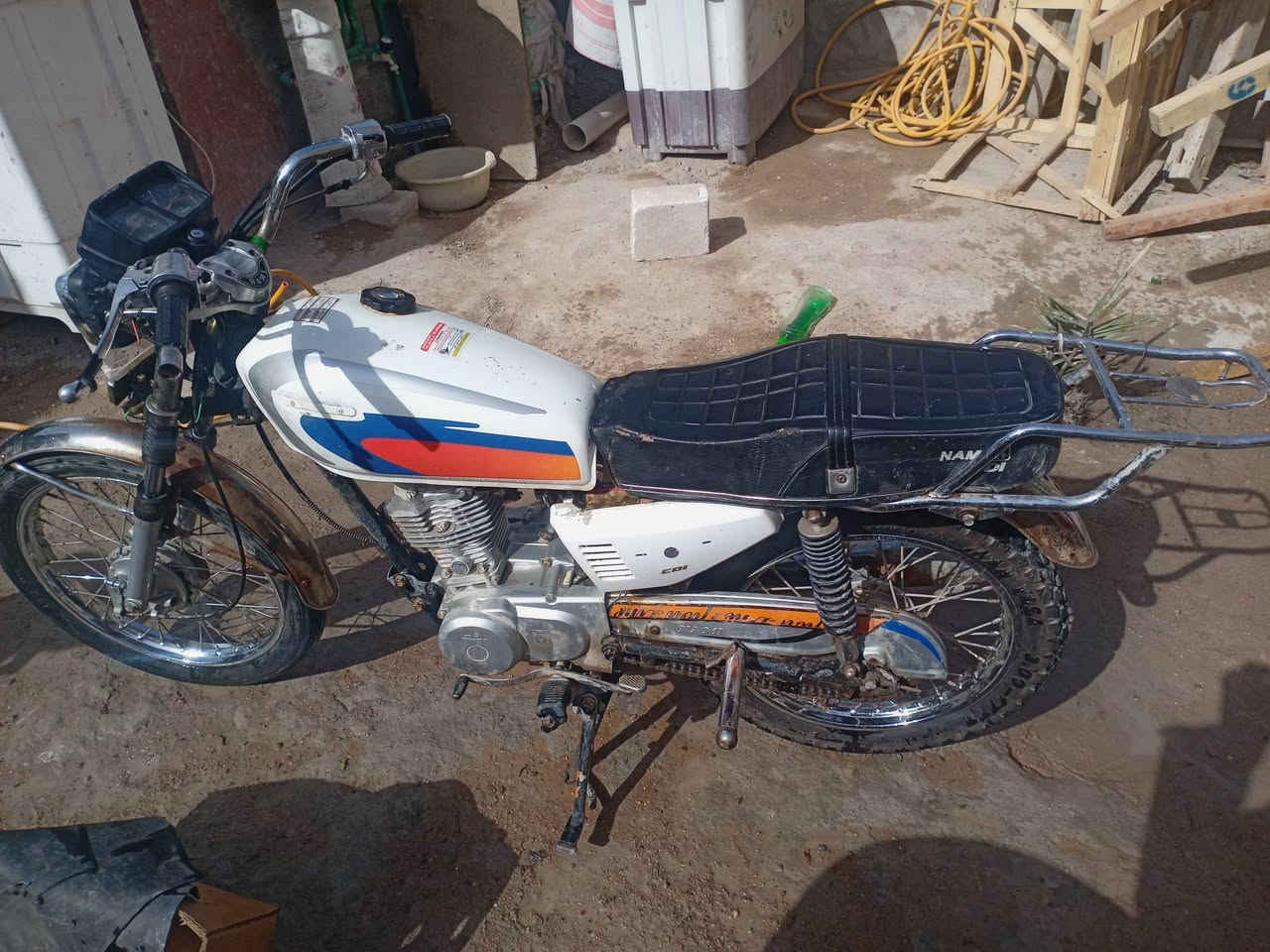 اربع كير لبيع ٤٥٠ شري *********** صولي مكاني حي ندا
