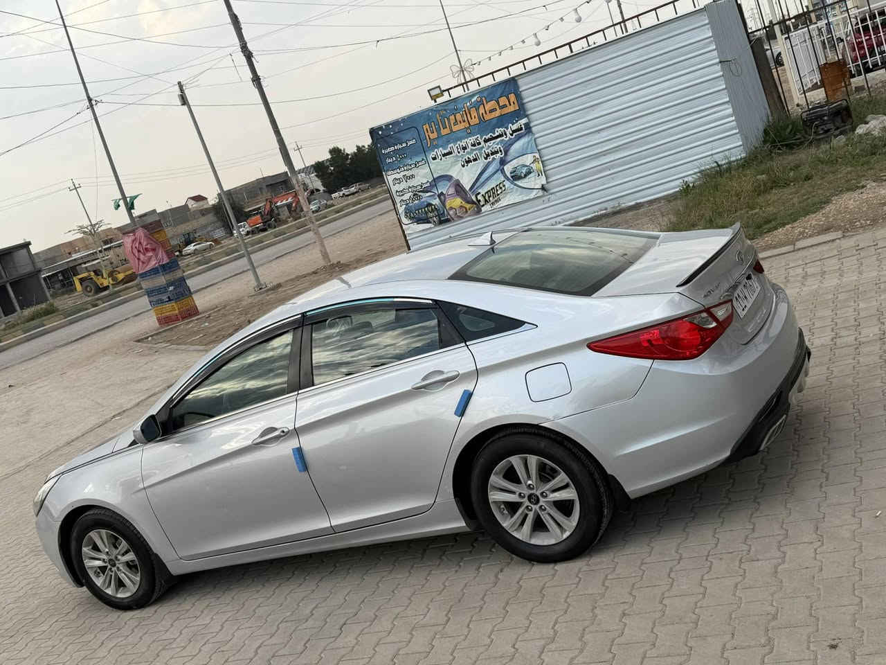 السلام عليكم سونتا  ٢٠١٢ رقم بغداد وارد أمريكي بيه ٤ قطع صبغ بدون  دواخل السعر 92 وبيه مجال الشراي ينتصل

***********
مكلف بل نشر
