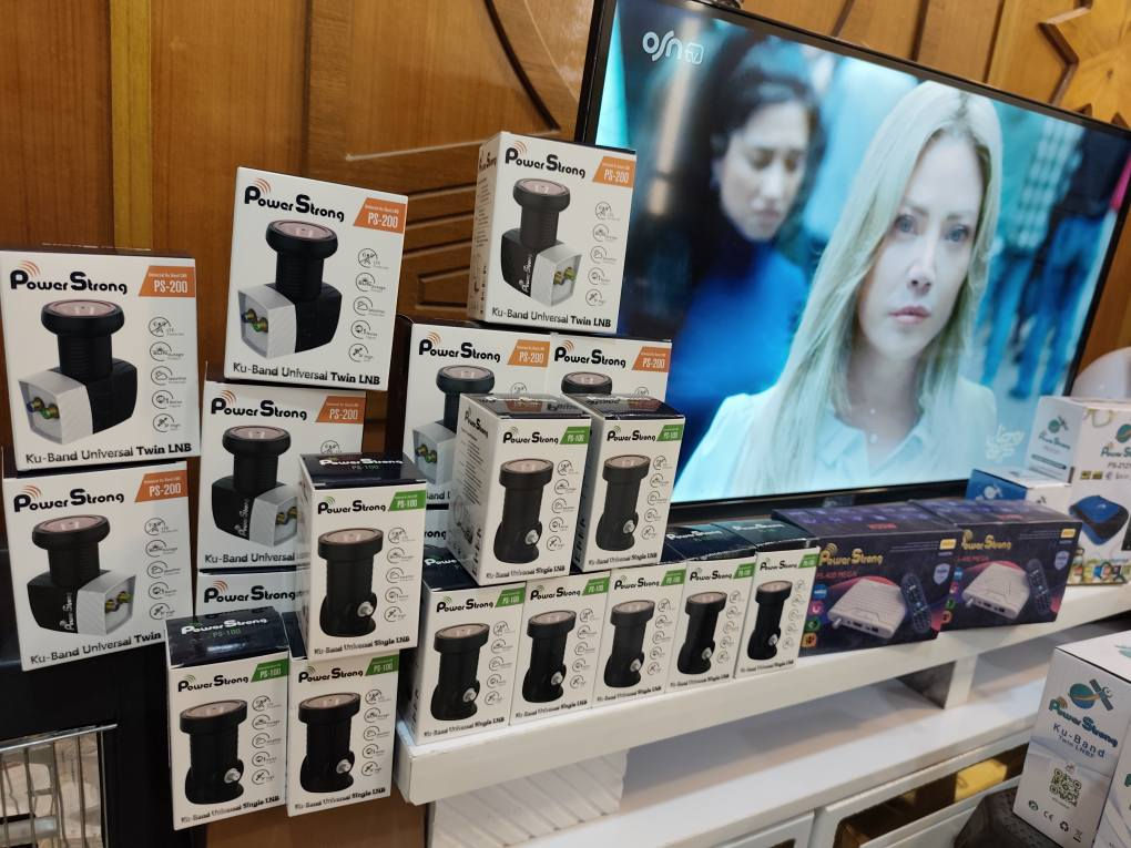 يتوفر لدينا تجهيز جملة مفرد لواقط مع ستلايت صحن كل ملحقات الستلايت يتوفر لدينا التوصيل داخل بابل 
*********** حلة, بابل
