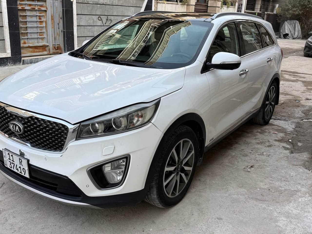 كيا سورنتو موديل ١٥ كويتي السياره فول الفول من ناحية المواصفات بيها صبغ بين الباب والجاملغ انطخت باب البيت ماشيه ١٢٠ حقيقي  السعر ٢٠٥ وبيها مجال مكانها الدوره ابو طياره *********** بغداد, العراق

