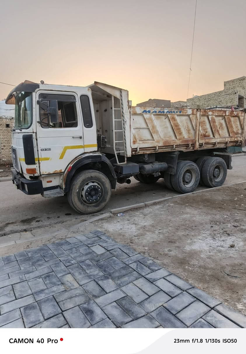 السلام عليكم مان موديل 1995 مجموعه جيف كير 160 مكينه سته اسرائيليه مكان السياره العماره السعر125 للستفسار  ***********
