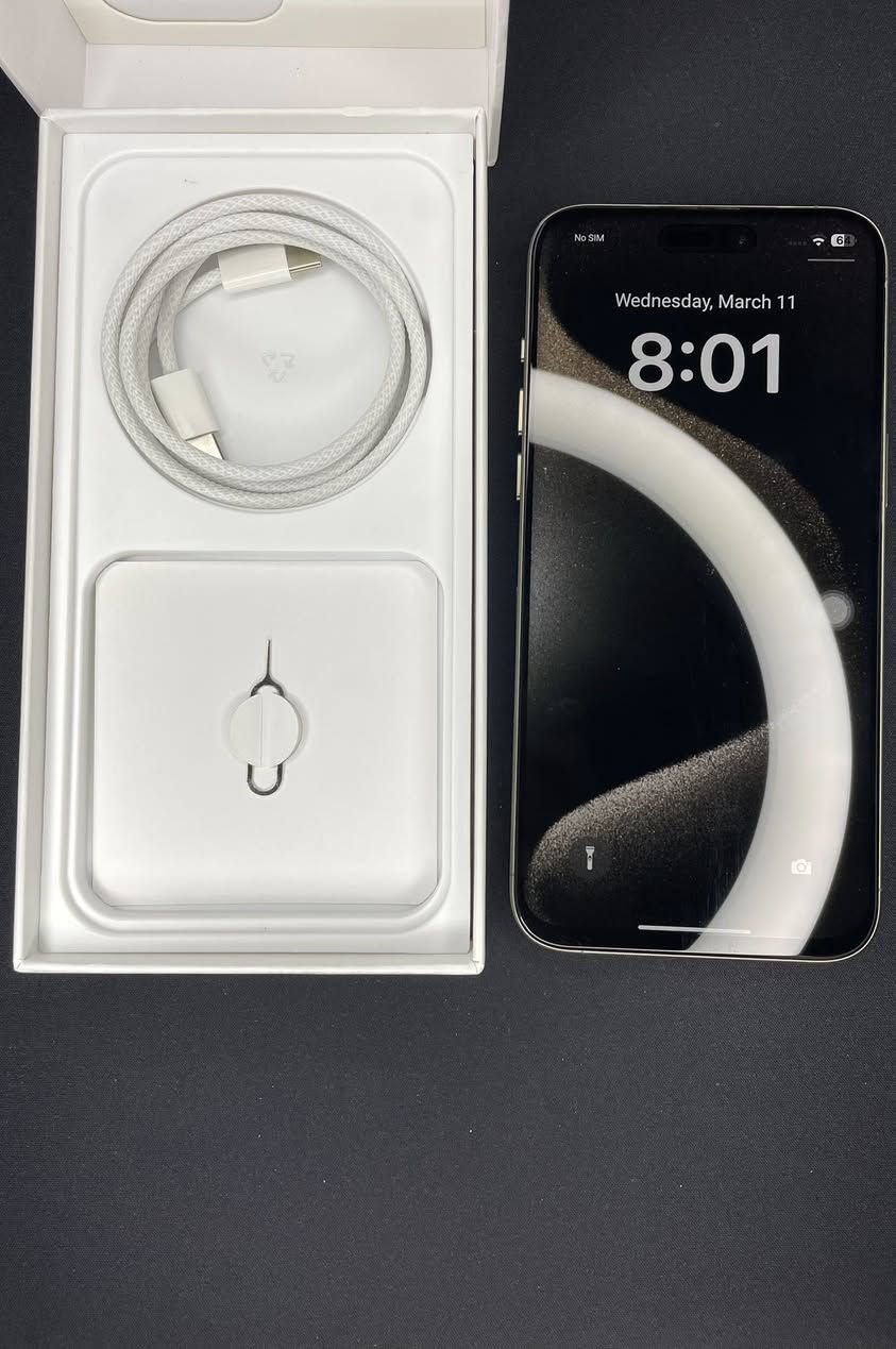 ايفون 15 PRO MAX كوبي
الجهاز نضيف جداً مع الكارتون وسلك الشحن
طبق الاصل شغال بدون اي مشاكل 
مساحة 256 بطاريته 100


**إذا كنت صاحب هذا الإعلان وتريد حذفه لأي سبب، رجاءا أرسل رسالة إلى الدعم الفني**