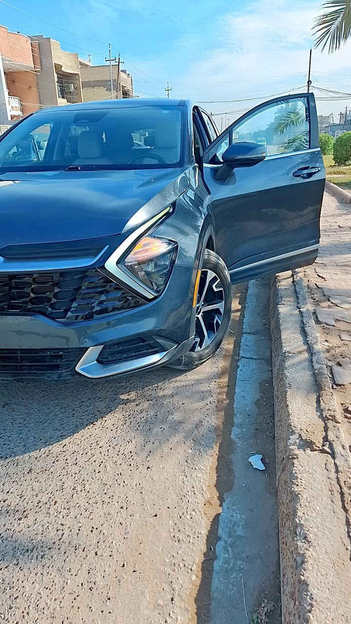 كيا سبورتج موديل 24  امريكي دخول جديد  حادثها واضح بصور  جاملق وبنيد طاك ايرباك الستيرن  بدون دواخل لغد وشاصي مكفول
سياره مواصفات EX فول عدا الفتحة 

كشن جلد ابيض ملكي 

هيترات بالكشن والكشن كهرباء 

بصمه تشغيل عن بعد 

 داريف مود اوتو هولد وباقي المواصفات 

لونها فيلي 

مكينة 2500 ماشية 28 الف 
***********

موجوده بغداد دخول جديد بدون رقم ب ١٧٤$
