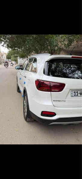 سورنتو 2019 
خليجي
ماشية 93 الف
السيارة مابيه صبغ فقط باب خلف باب الصدر مكانين بارد قبق صندوق على كد اصبع بارد
كير و مكينة مكفوله و السيارة حال جيد
مواصفات بانورامه هند بريك بصمه اربع كامراة كشنات جلد رقم *********** بغداد
