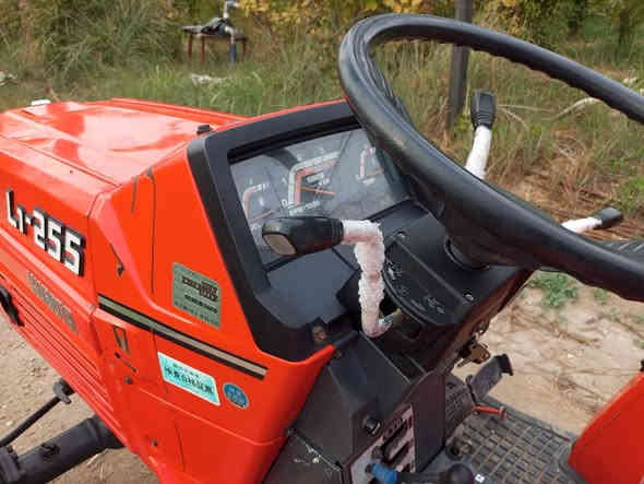 السلام عليكم للبيع مكينه كابؤتا جديده استيراداليابان دبل أكسل باؤر ستيرن دخول جديد العراق مع رفاسه كابؤتا بلادي مكان بغداد الاتصال على الرقم ***********
