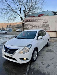 بؤ فرؤشتن نیسان ڤێرسا مؤدیل ٢٠١٦ ٤تایەو ویلی لؤک ٢پارجەی بؤیاخە بێ ناو...