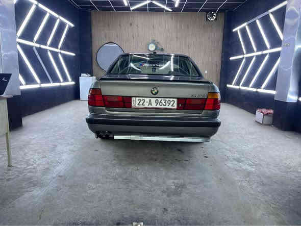 🛑بي ام520 سلڤر🏎️
🛑محرك 25 عليها بشرط ديجيتال
🛑رقم اربيل لحد 2029 
🛑گير اوتو بشرط  
🛑جامات كهرباء 
🛑نقص برغي مابيها السياره شوفه عيونكم 
🛑ويل خليه بلاديه 
🛑بدون ضربه 
🛑صبغ عام للجماليه 
🛑صدر كله حديد بدون نقص 
🛑دواخل ابيض ورصاصي 
🛑لايتات عدسه جديد كله 
🛑السعر 63 وبي مجال 
مكان ديالى/  خانقين 
للأستفسار على الخاص 
او ☎️*********** خناقين
